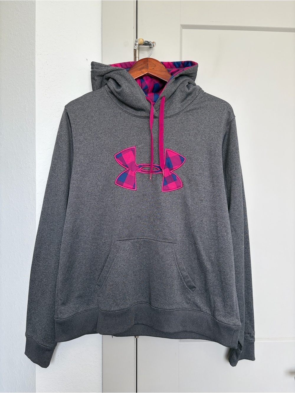 UNDER ARMOUR PULLOVER HOODIE PINK PURPLE WOMENS XL